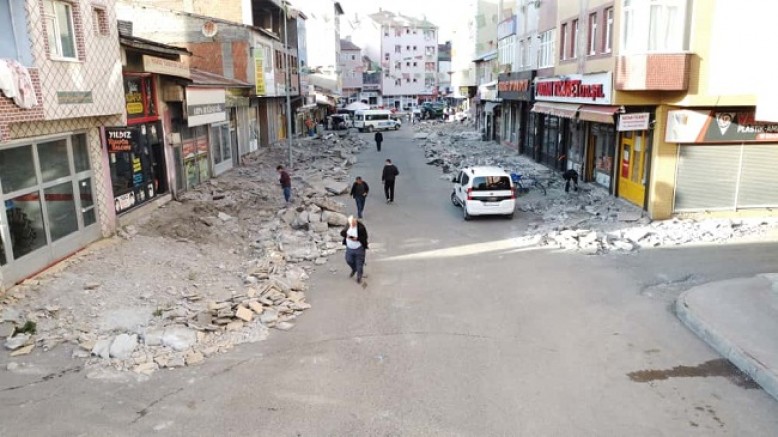AĞRI BELEDİYESİ’NDEN KENT GENELİNDE YOĞUN ÇALIŞMA