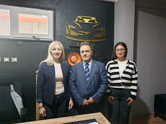 Şinasi Erdoğmuşa ziyaretçi akını