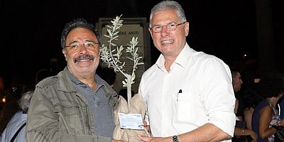 AHMET ÜMİT YENİ ROMANINDA TÜRKİYE’Yİ YAZACAK