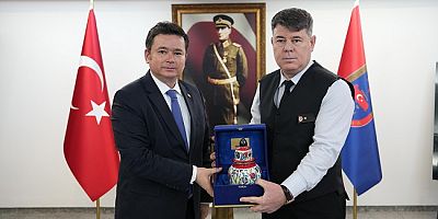 - Başkan Aydın’dan Tuğgeneral Tataroğlu’na hayırlı olsun ziyareti